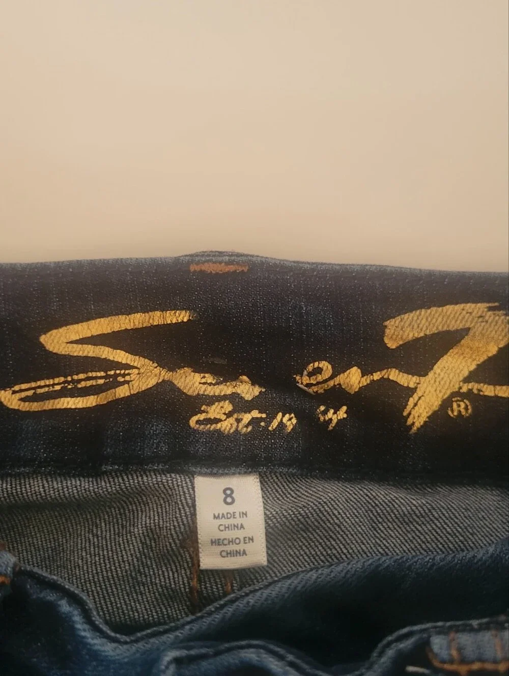 Seven7 classic dark